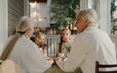 Dzień babci i dziadka – o ważnej roli starszyzny kiedyś i dziś